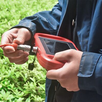 Attrezzatura di rilevamento geofisico della serie PQWT-TCM con modalità di ricerca a lungo raggio e mappatura automatica Detettore di acqua sotterraneo alimentato da una batteria al litio ricaricabile