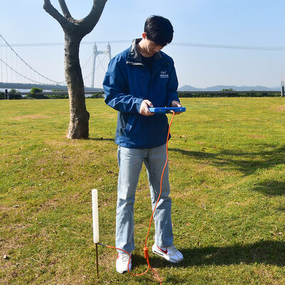 PQWT TC300 Detettore di acqua sotterranea a 300 metri di profondità con touch screen da 7 pollici e mappatura automatica