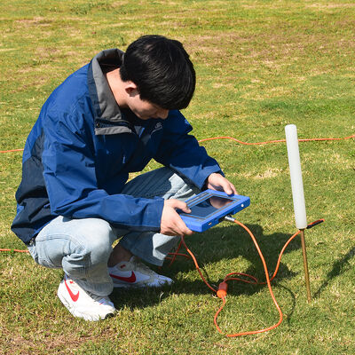 PQWT TC150 Detettore di acque sotterranee con schermo tattile da 150 m di profondità e tripla frequenza per il rilevamento geofisico delle acque